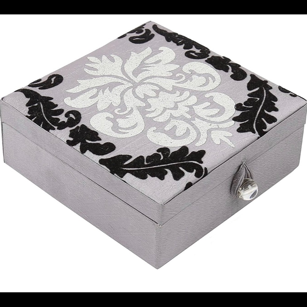 🌾 Decorative box